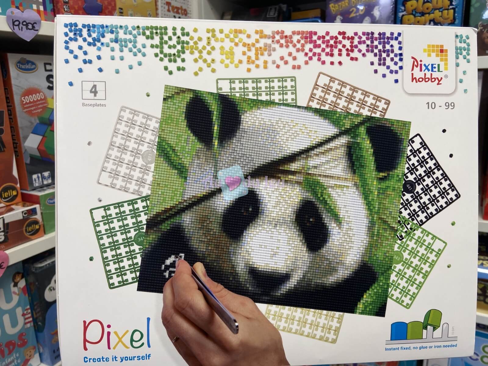 Pixel XL Panda