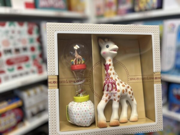 coffret sophie la girafe et hochet 9650